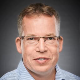Portrét: Ing. Bc. Pavel Bartoníček